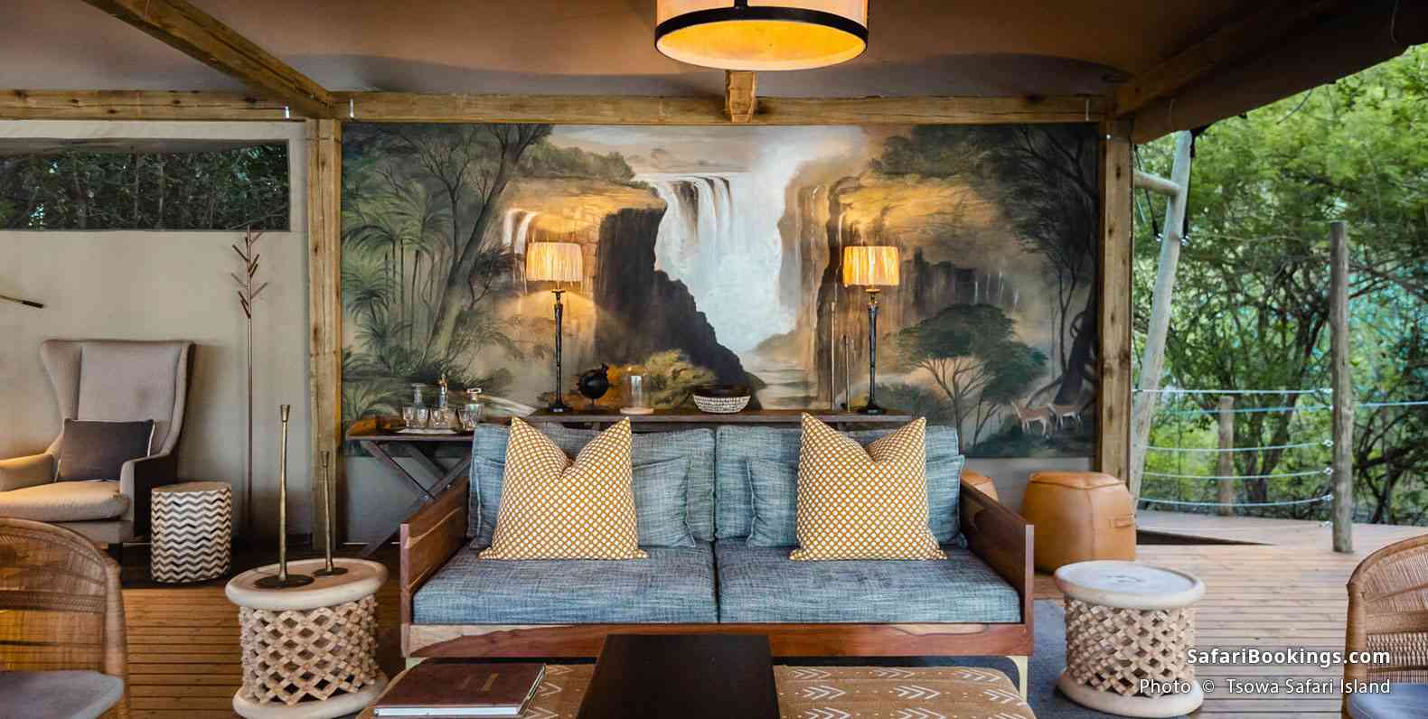 Tsowa Safari Island