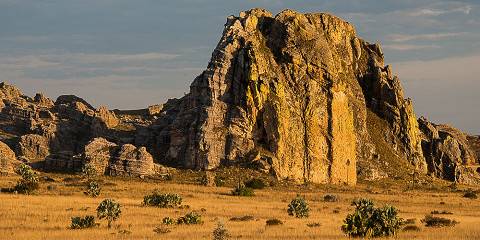 15-Day Picturesque and Authentic Tour