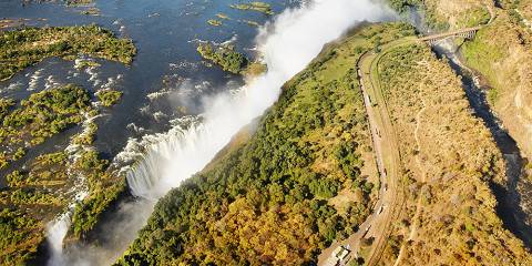 4-Day Mid-Range Victoria Falls and Chobe Safari Combo